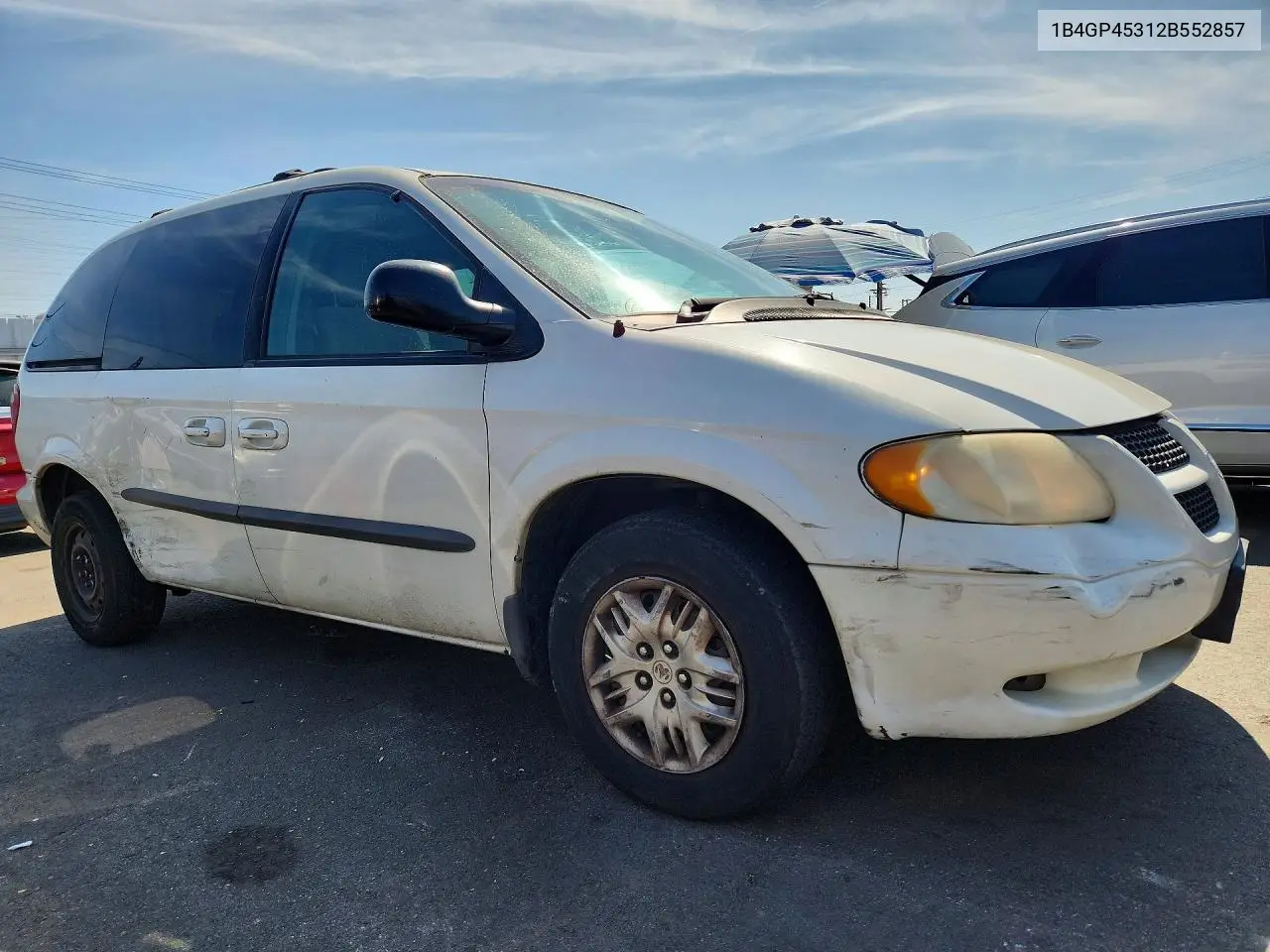 2002 DODGE CARAVAN VIN 1B4GP45312B552857 — фото 4