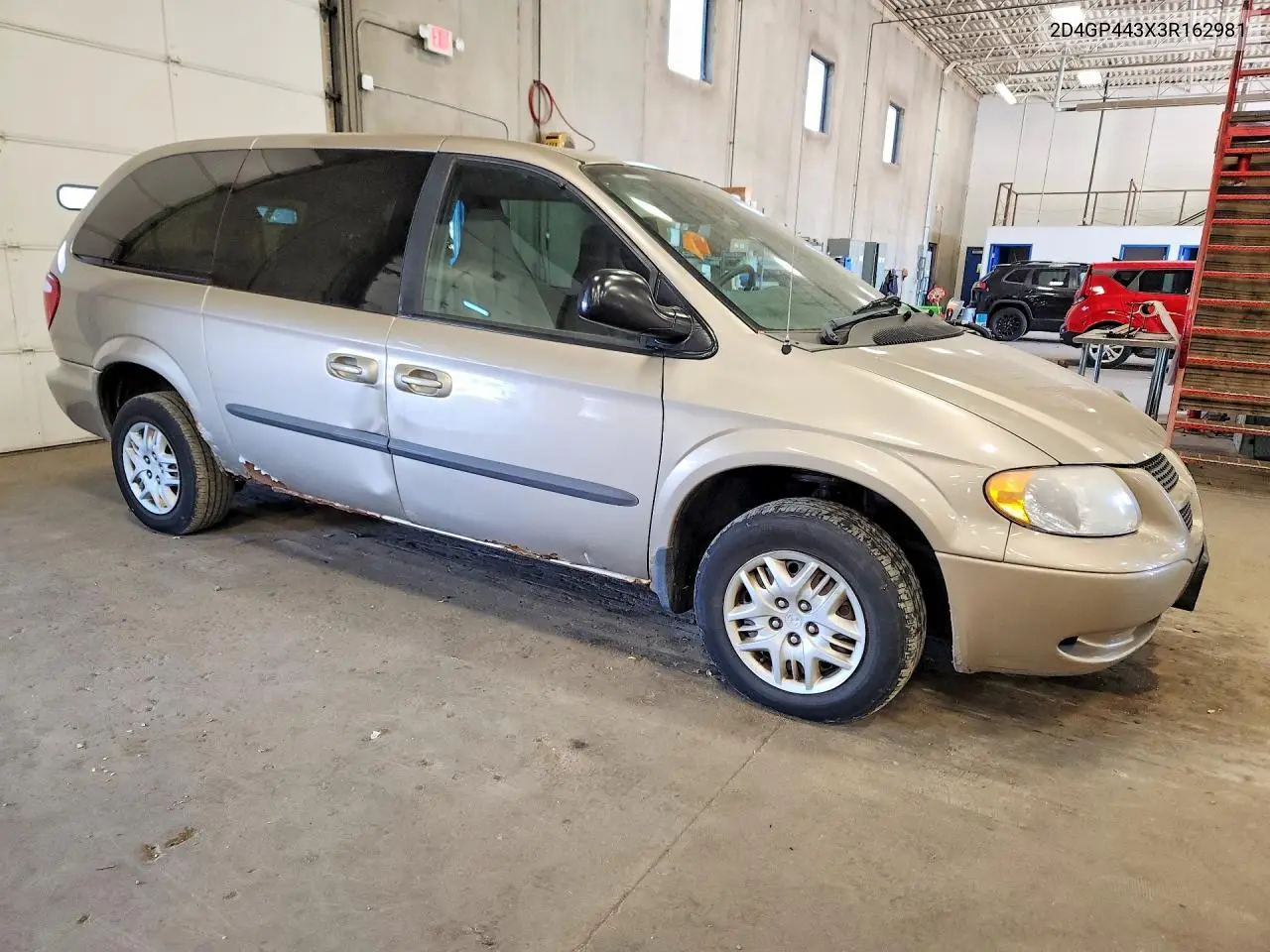 2003 DODGE CARAVAN VIN 2D4GP443X3R162981 — фото 4