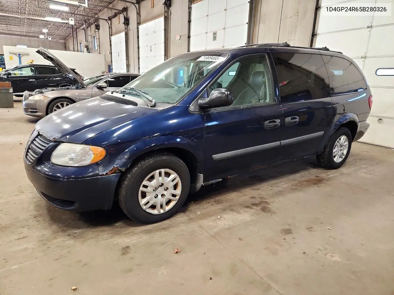 DODGE CARAVAN 2005, VIN 1D4GP24R65B280326