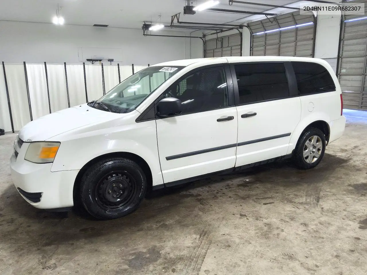 DODGE CARAVAN 2009, VIN 2D4HN11E09R682307