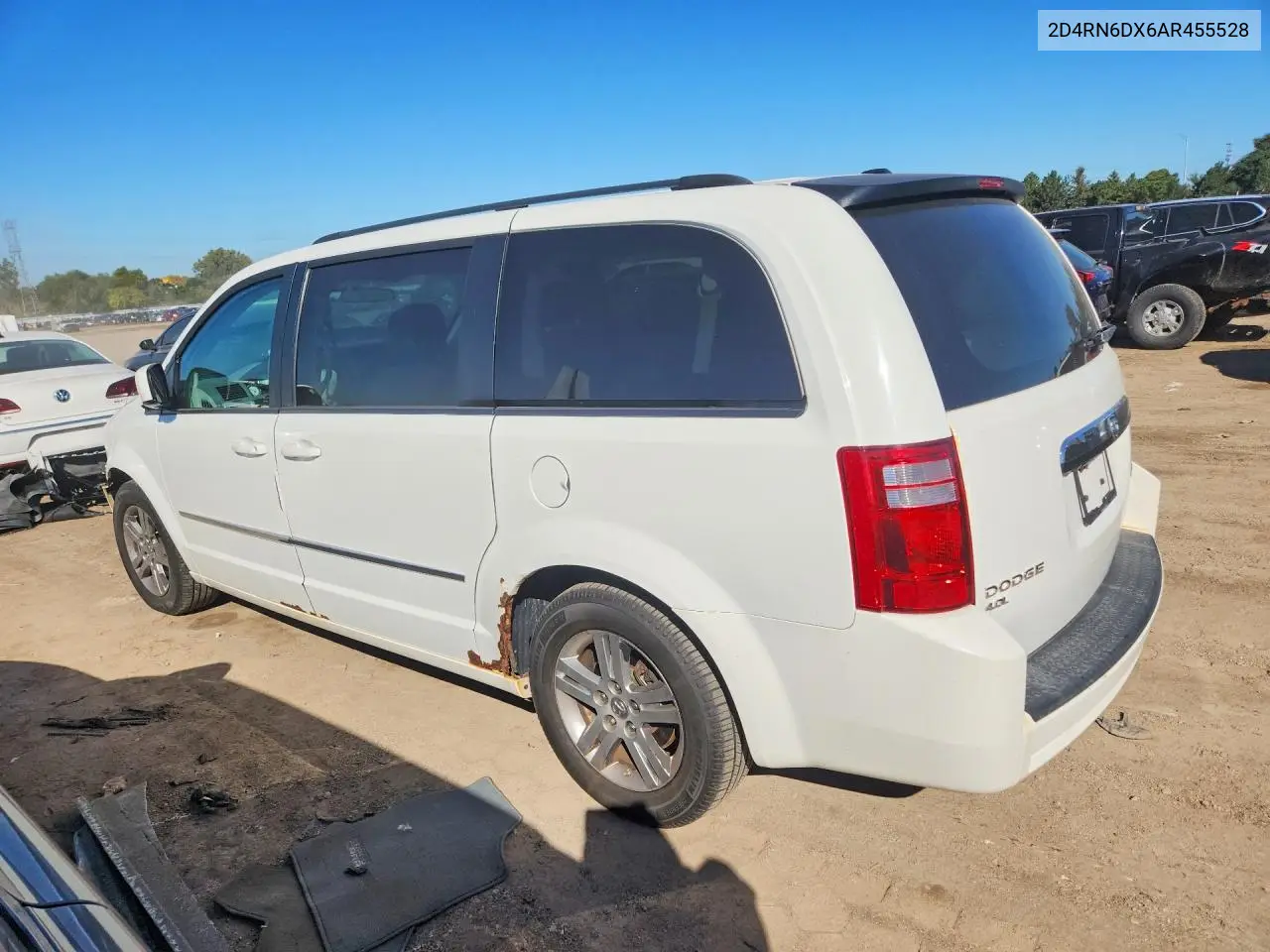 2010 DODGE CARAVAN VIN 2D4RN6DX6AR455528 — фото 2