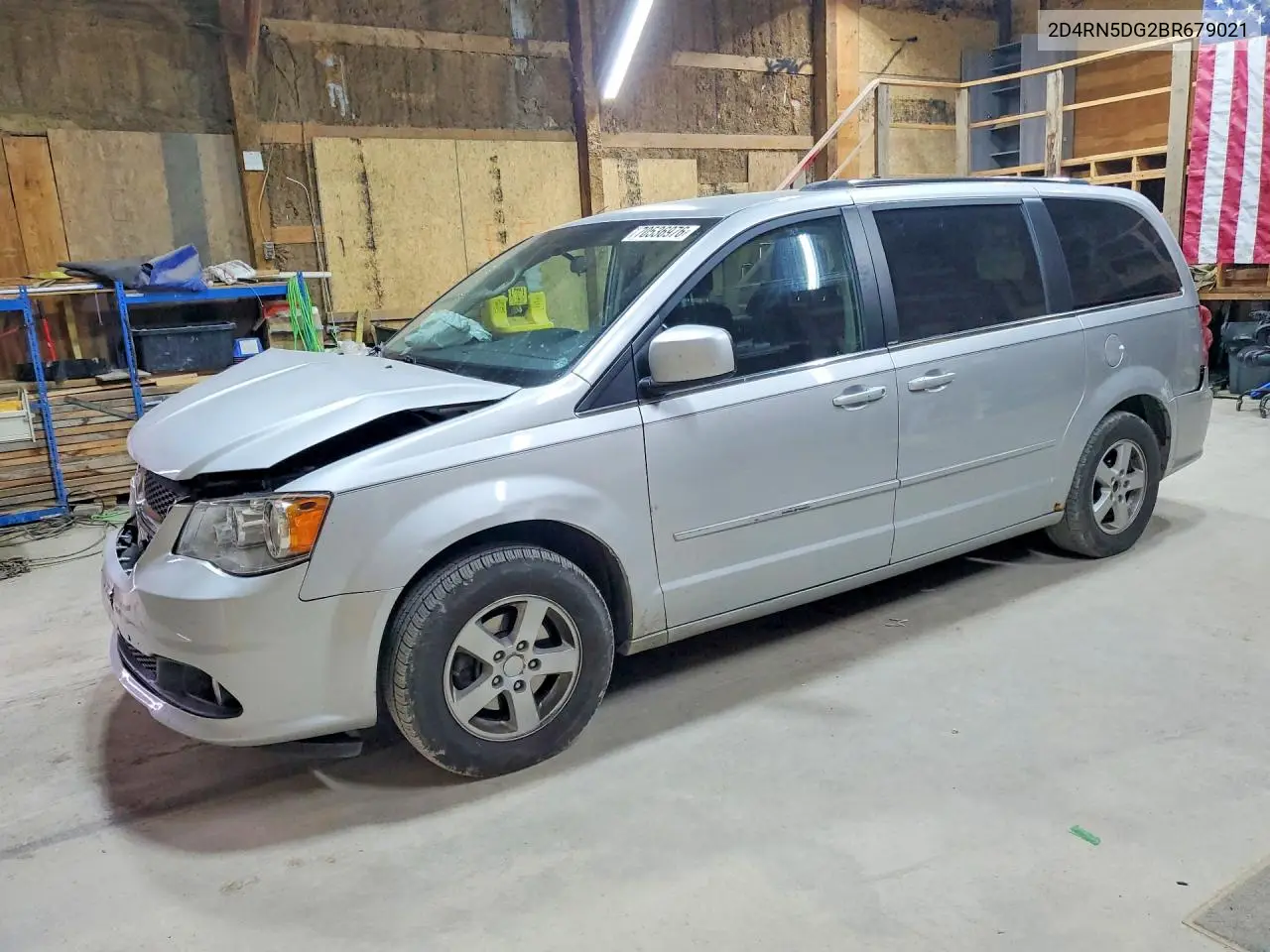 DODGE CARAVAN 2011, VIN 2D4RN5DG2BR679021