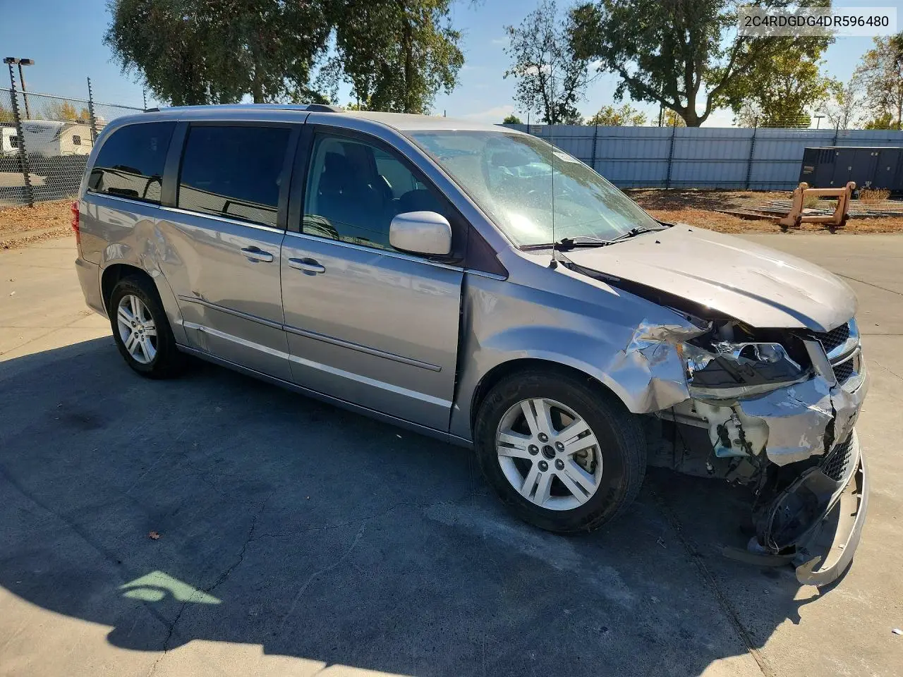 2013 DODGE CARAVAN VIN 2C4RDGDG4DR596480 — фото 4