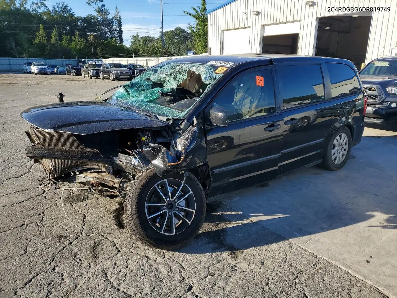 DODGE CARAVAN 2013, VIN 2C4RDGBG6DR819749