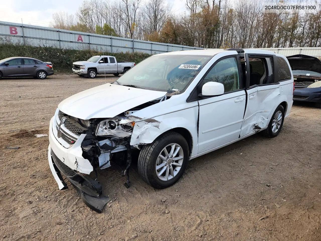 DODGE CARAVAN 2015, VIN 2C4RDGCG7FR581900