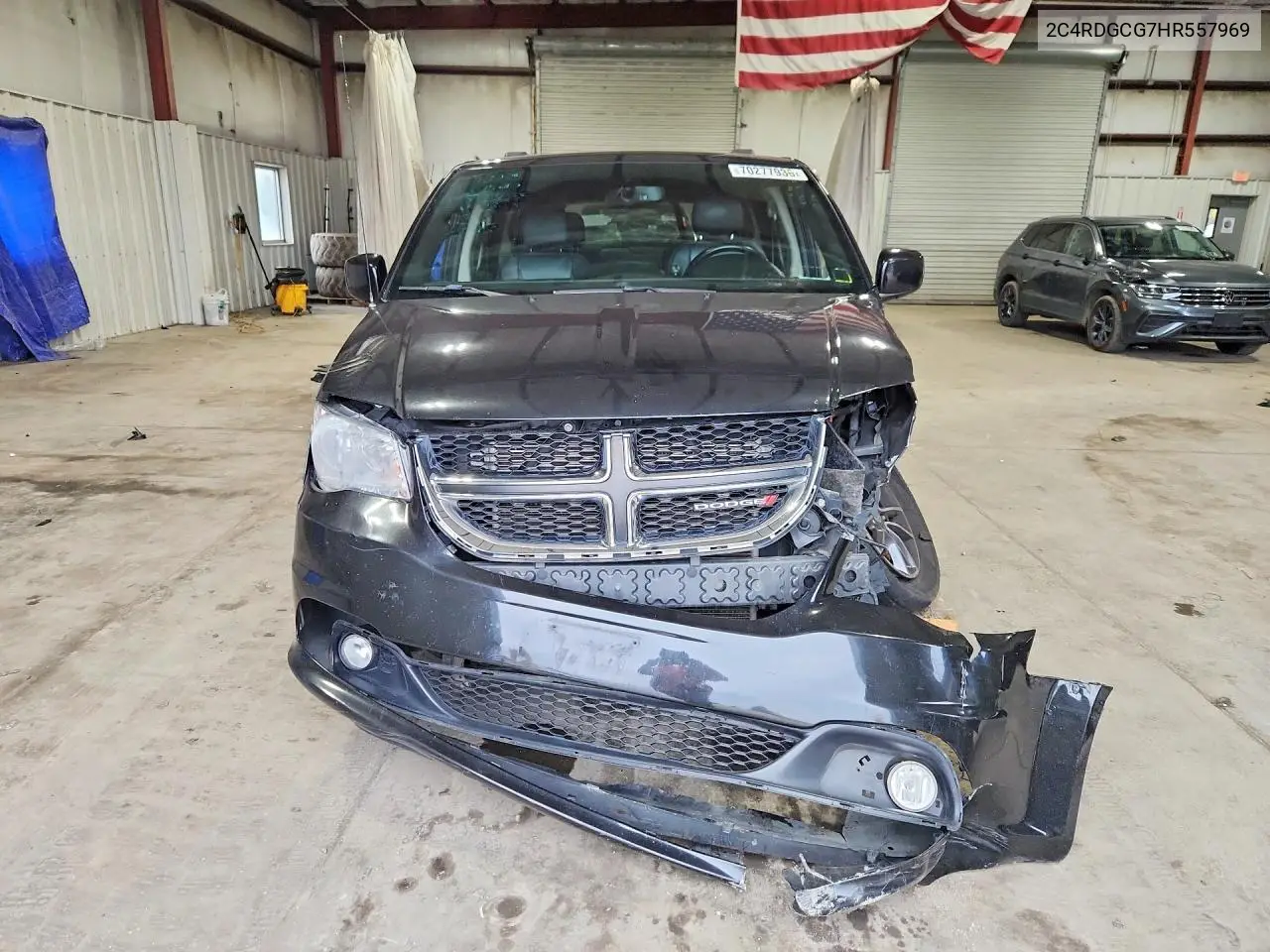 2017 DODGE CARAVAN VIN 2C4RDGCG7HR557969 — фото 5