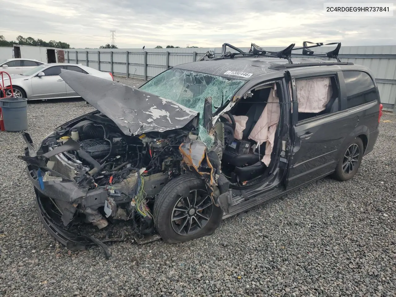 DODGE CARAVAN 2017, VIN 2C4RDGEG9HR737841
