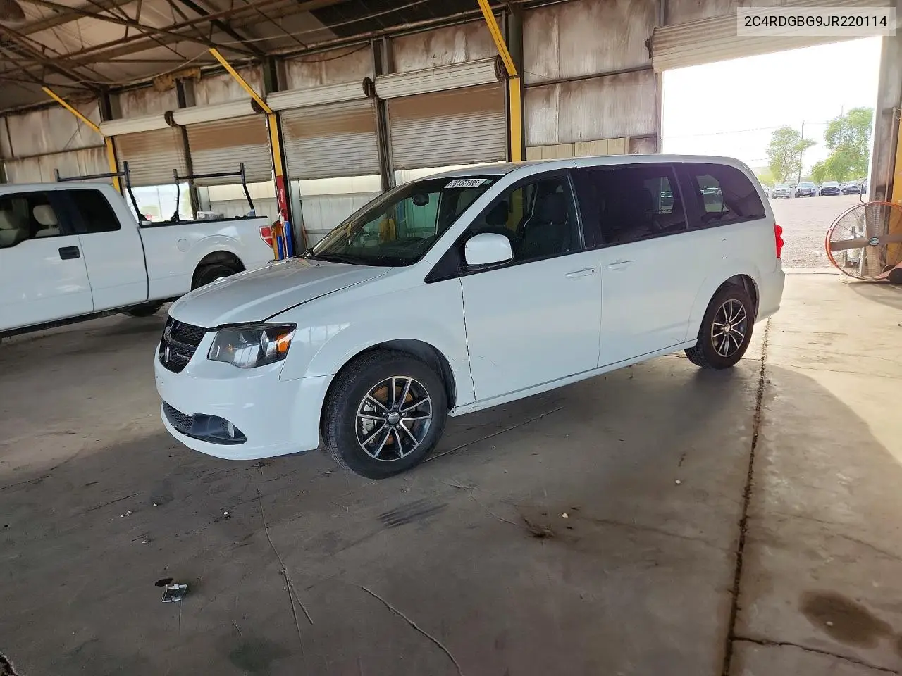 DODGE CARAVAN 2018, VIN 2C4RDGBG9JR220114