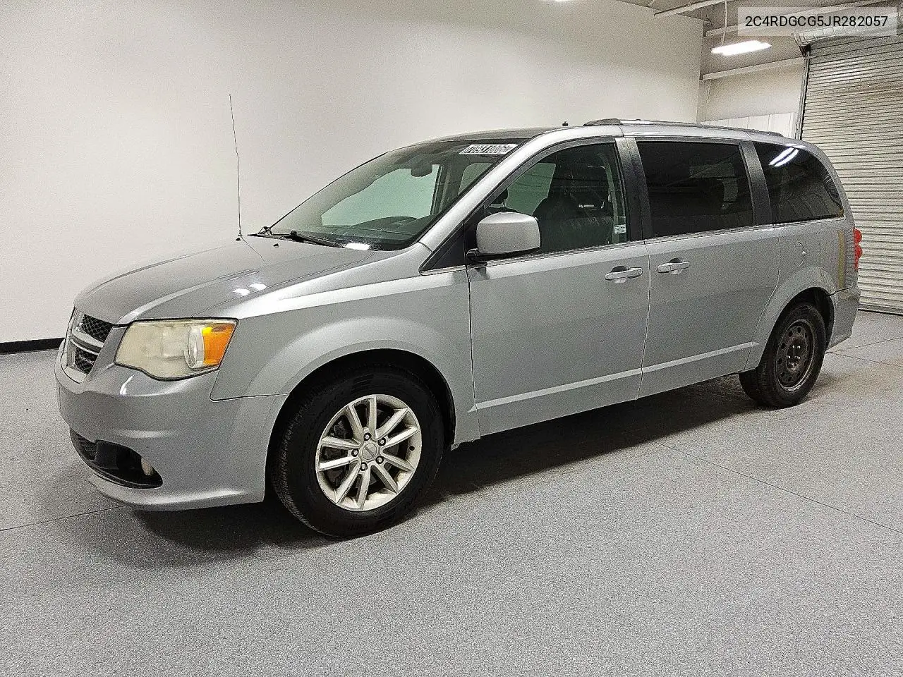 DODGE CARAVAN 2018, VIN 2C4RDGCG5JR282057