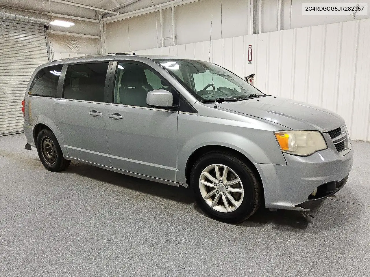2018 DODGE CARAVAN VIN 2C4RDGCG5JR282057 — фото 4