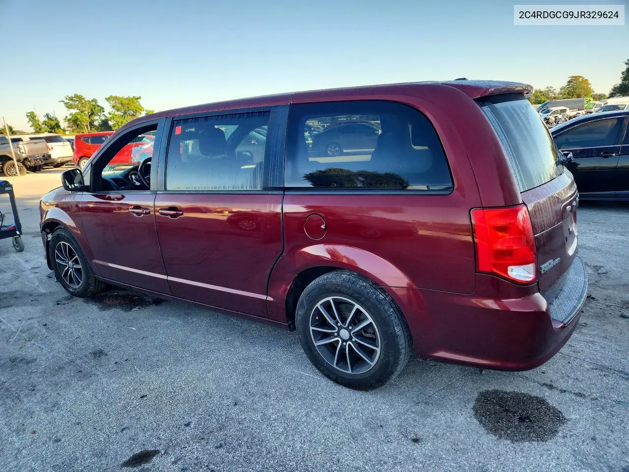 2018 DODGE CARAVAN VIN 2C4RDGCG9JR329624 — фото 2