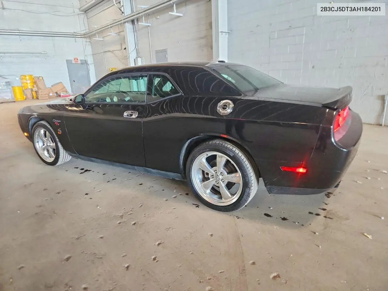 2010 DODGE CHALLENGER VIN 2B3CJ5DT3AH184201 — фото 2