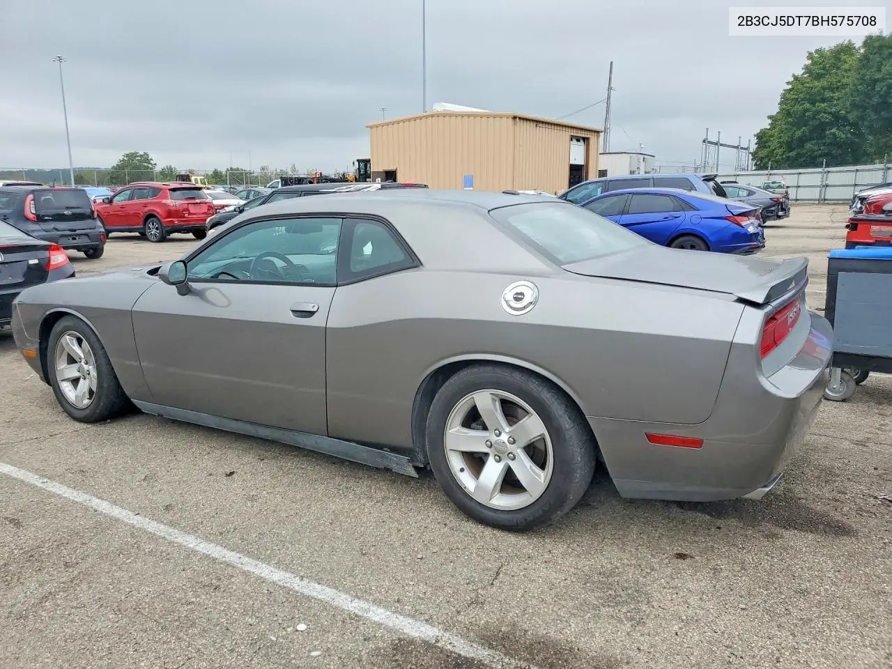 2011 DODGE CHALLENGER VIN 2B3CJ5DT7BH575708 — фото 2