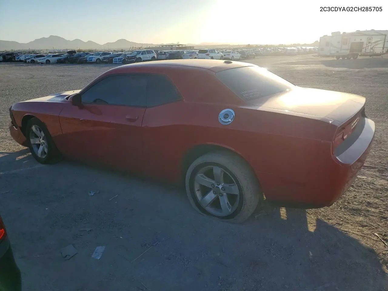 2012 DODGE CHALLENGER VIN 2C3CDYAG2CH285705 — фото 2