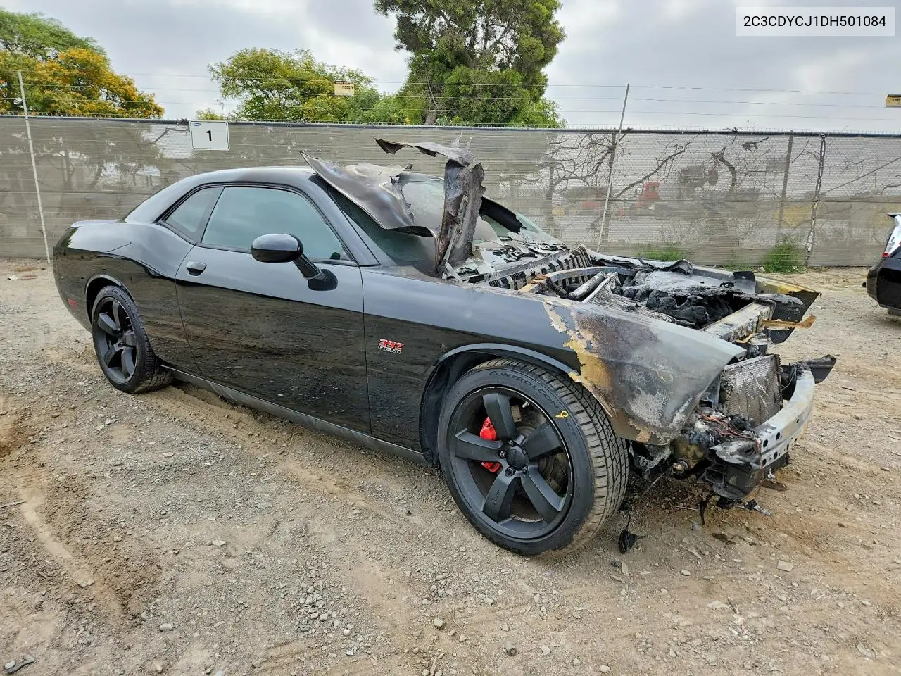 2013 DODGE CHALLENGER VIN 2C3CDYCJ1DH501084 — фото 4