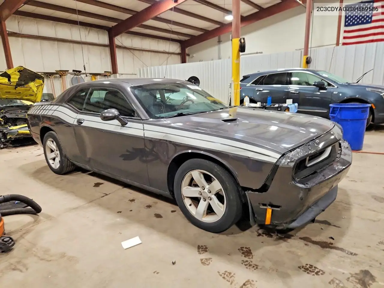 2013 DODGE CHALLENGER VIN 2C3CDYAG3DH569586 — фото 4