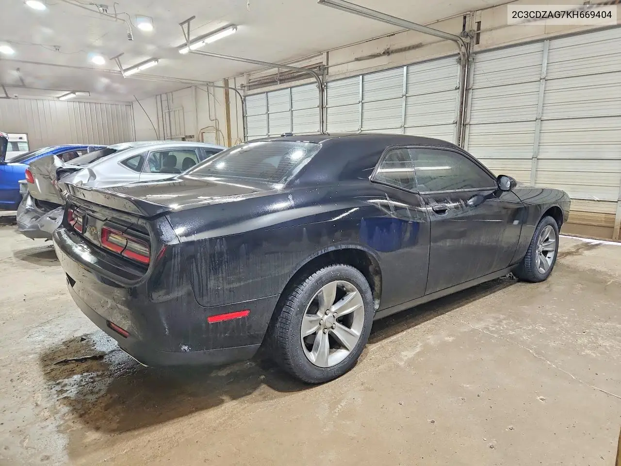2019 DODGE CHALLENGER VIN 2C3CDZAG7KH669404 — фото 3