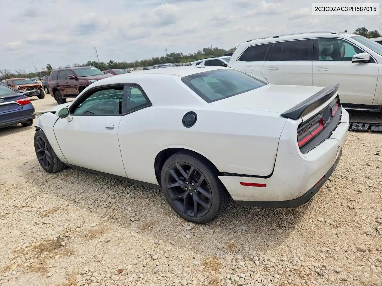 2023 DODGE CHALLENGER VIN 2C3CDZAG3PH587015 — фото 2