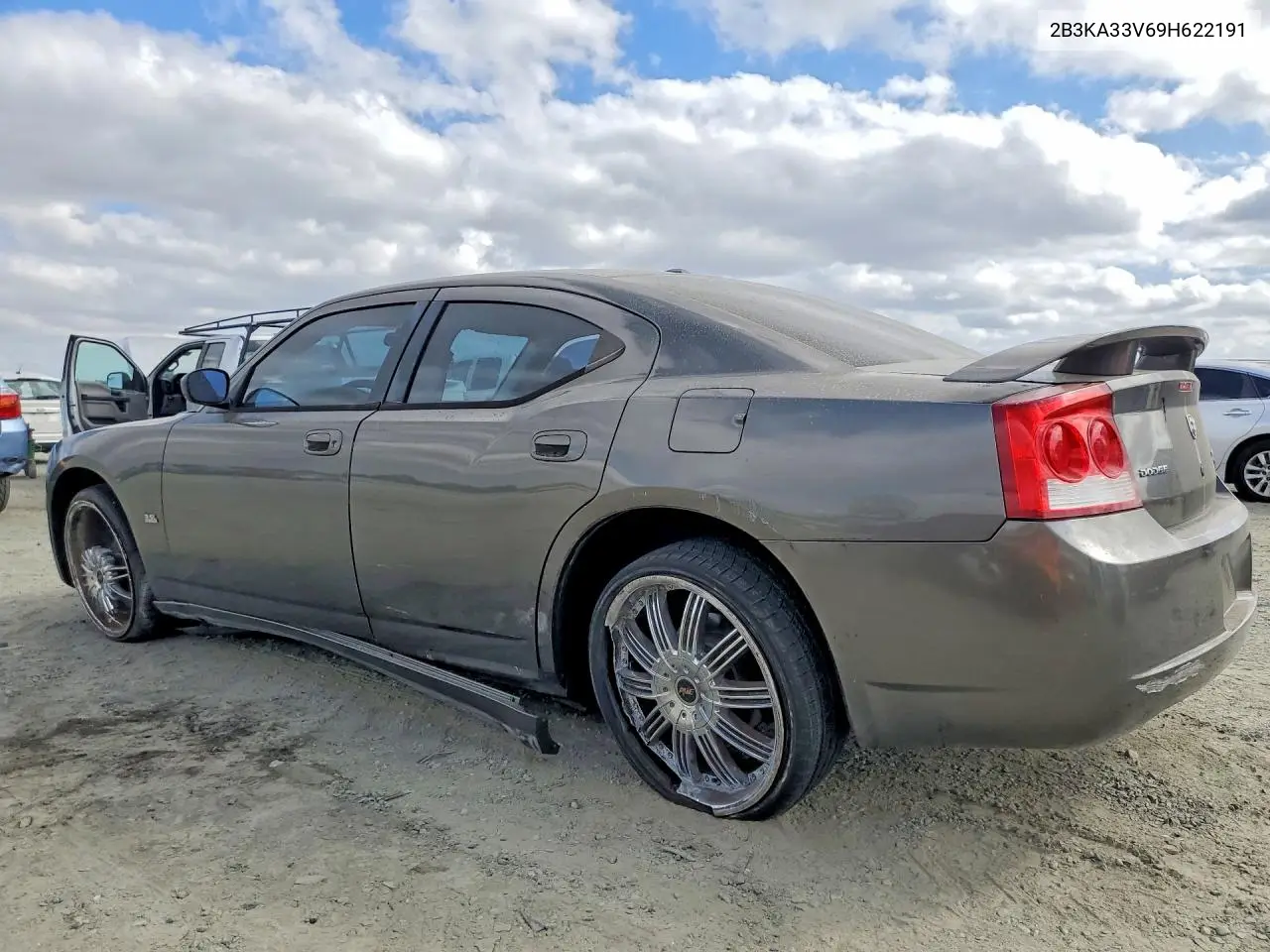 2009 DODGE CHARGER VIN 2B3KA33V69H622191 — фото 2