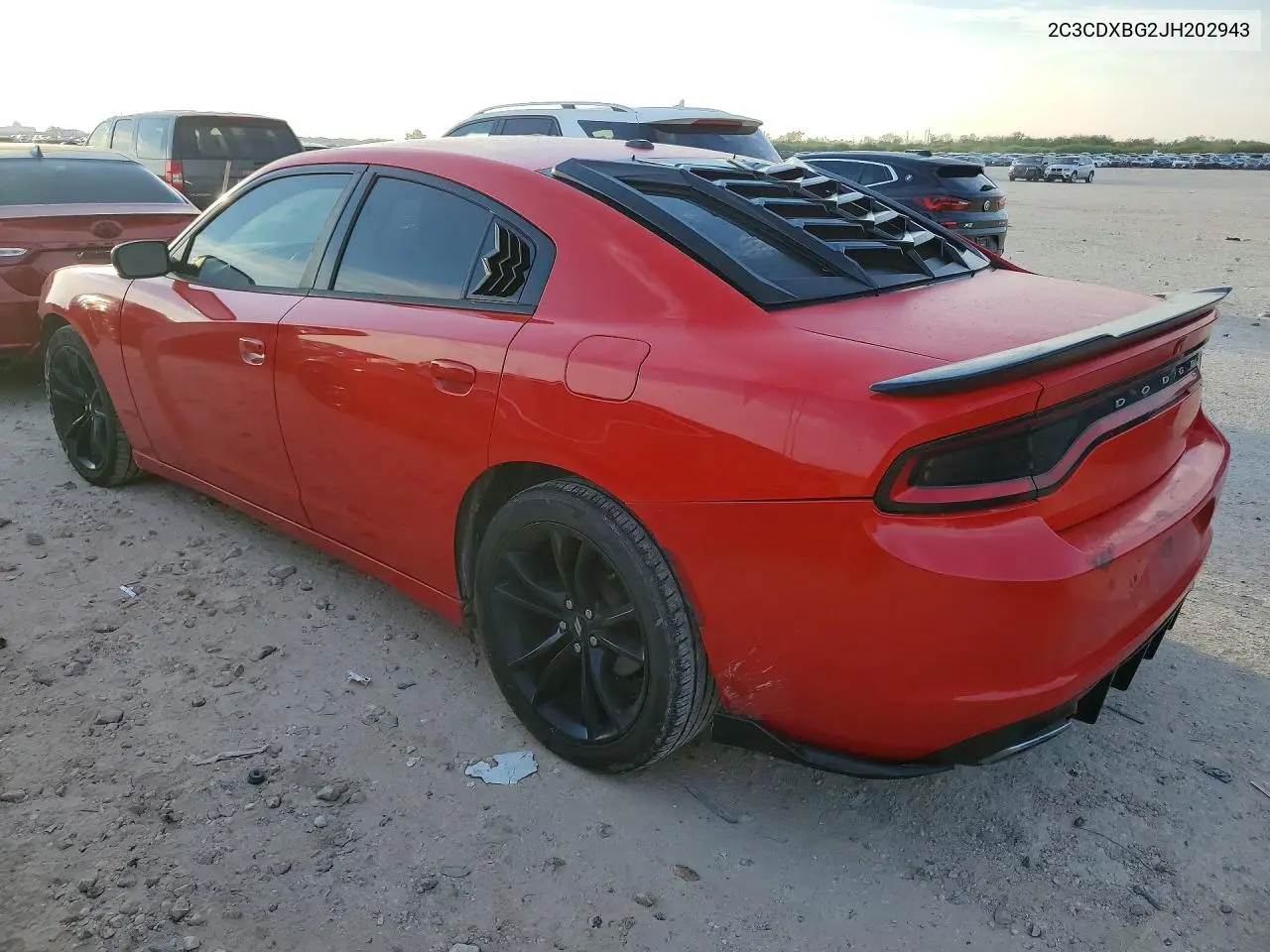 2018 DODGE CHARGER VIN 2C3CDXBG2JH202943 — фото 2