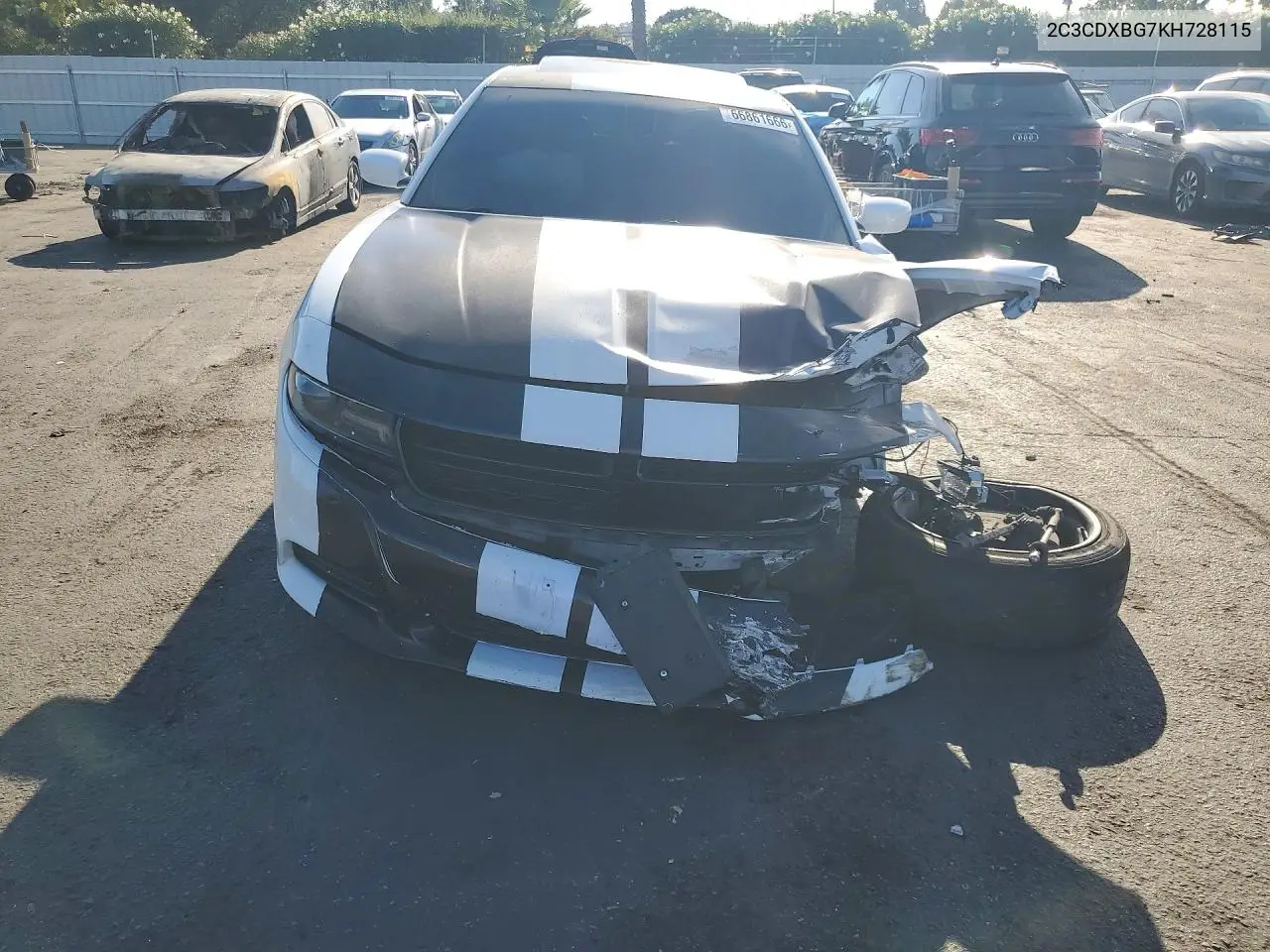 2019 DODGE CHARGER VIN 2C3CDXBG7KH728115 — фото 5