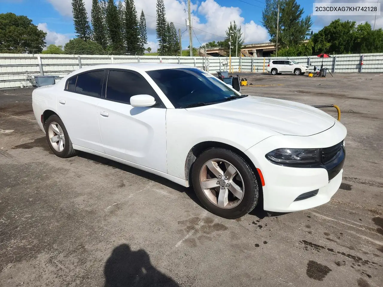 2019 DODGE CHARGER VIN 2C3CDXAG7KH742128 — фото 4