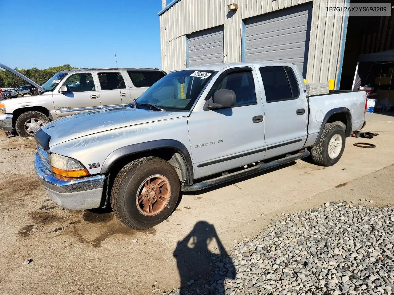 DODGE DAKOTA 2000, VIN 1B7GL2AX7YS693209