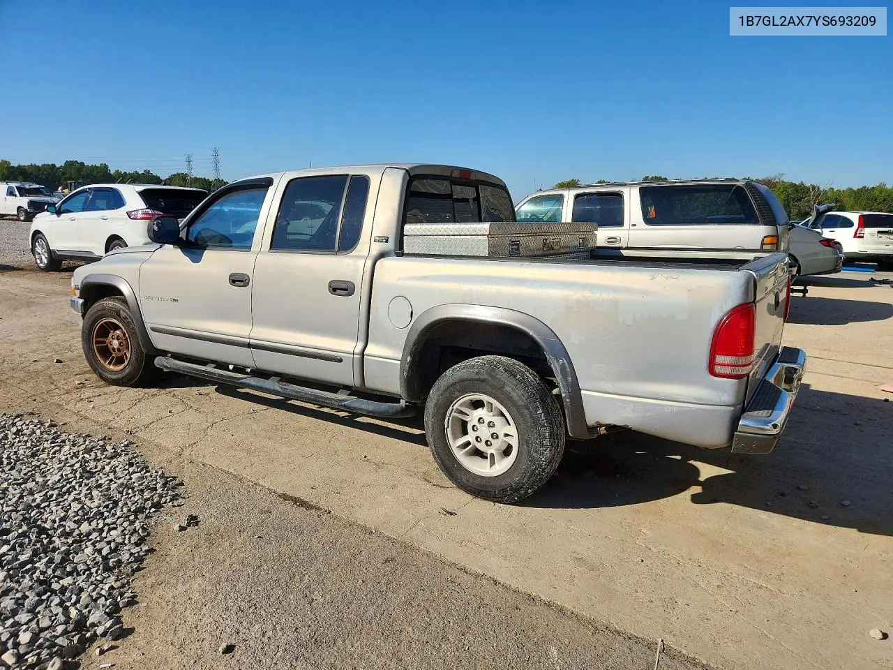 2000 DODGE DAKOTA VIN 1B7GL2AX7YS693209 — фото 2