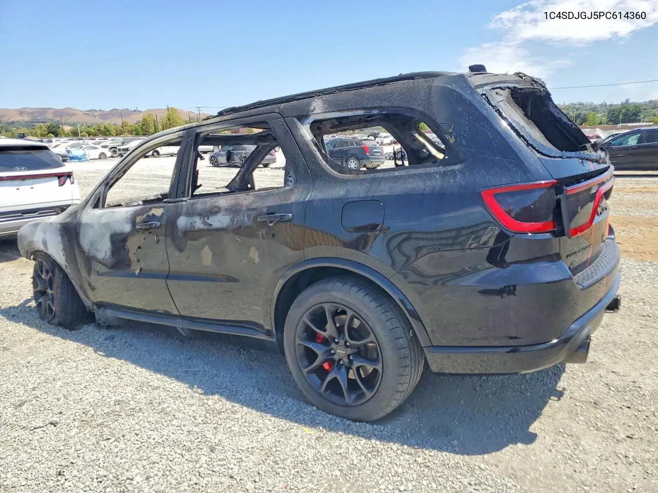 2023 DODGE DURANGO VIN 1C4SDJGJ5PC614360 — фото 2
