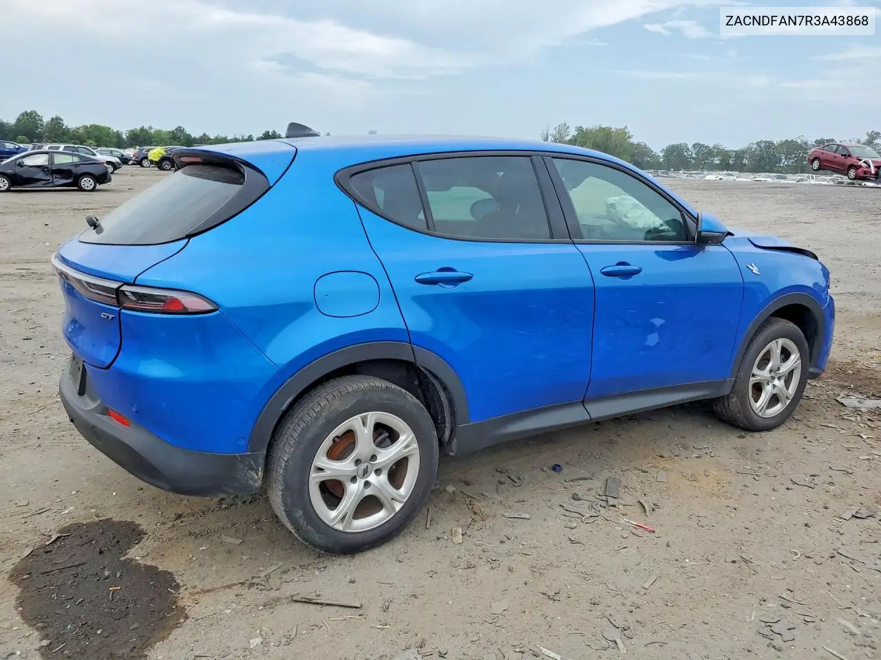 2024 DODGE HORNET VIN ZACNDFAN7R3A43868 — фото 3