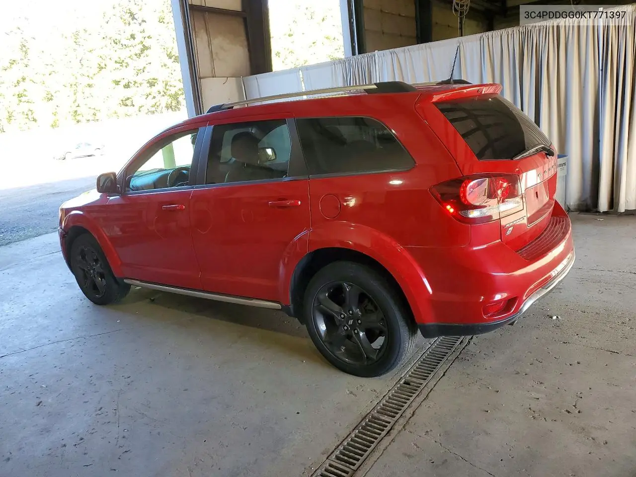 2019 DODGE JOURNEY VIN 3C4PDDGG0KT771397 — фото 2