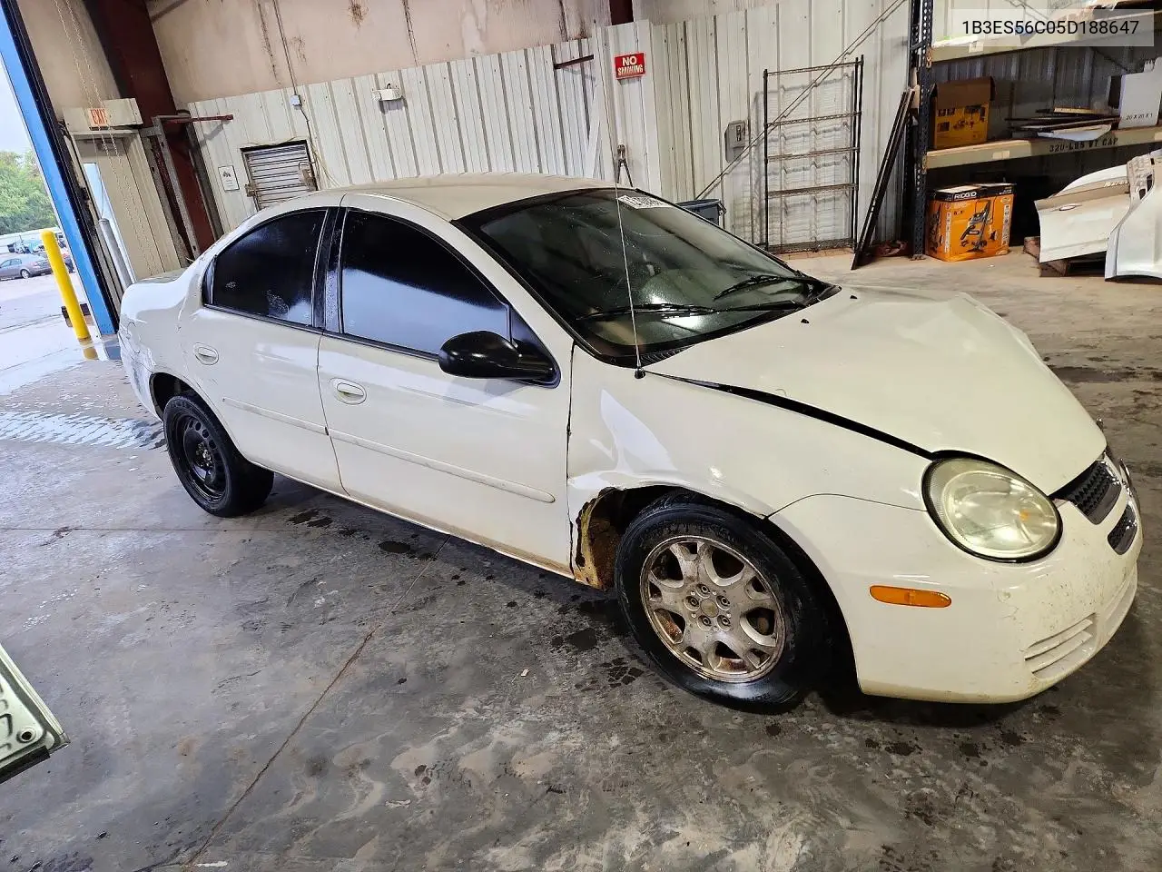 2005 DODGE NEON VIN 1B3ES56C05D188647 — фото 4
