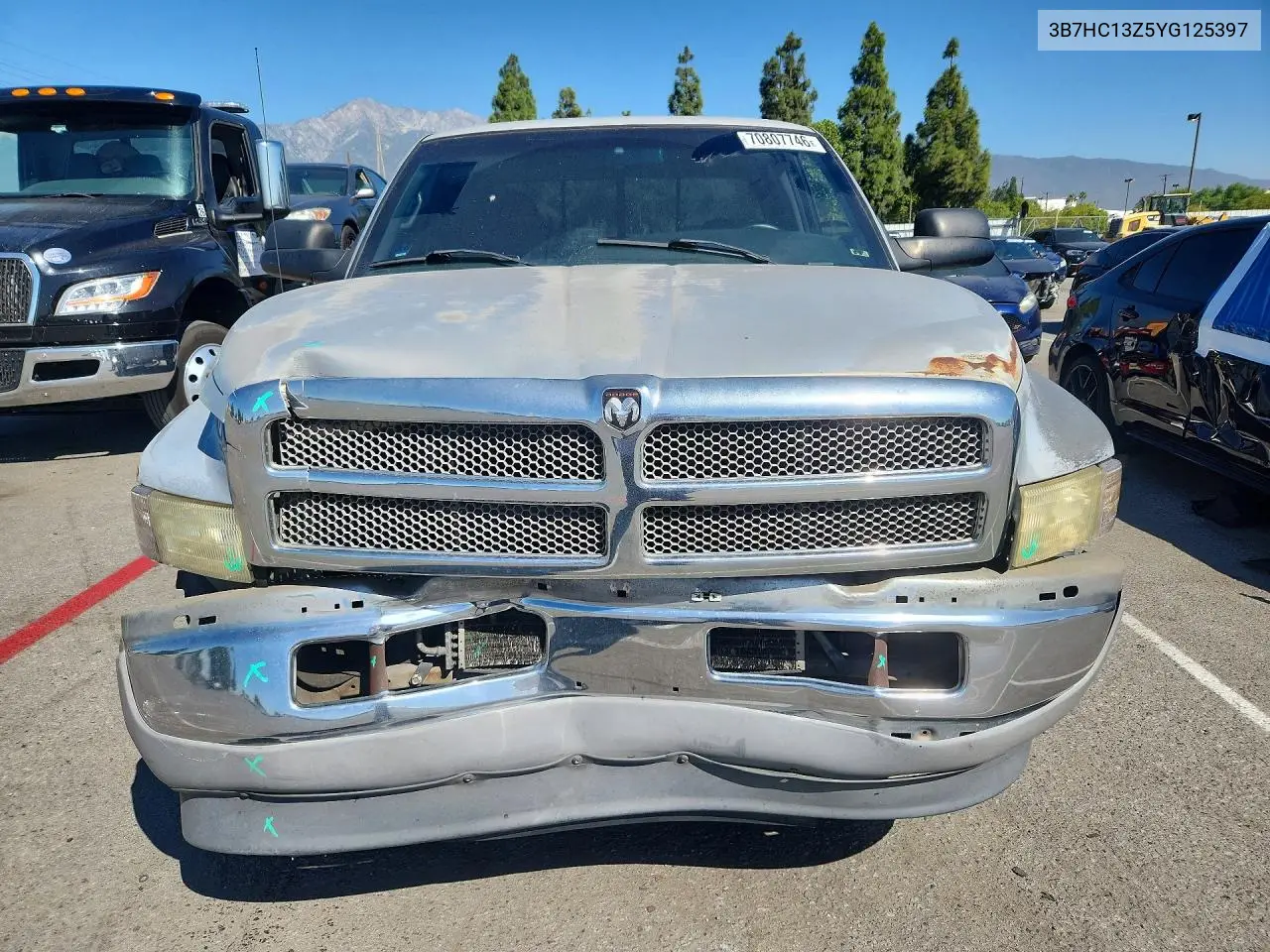 2000 DODGE RAM VIN 3B7HC13Z5YG125397 — фото 5
