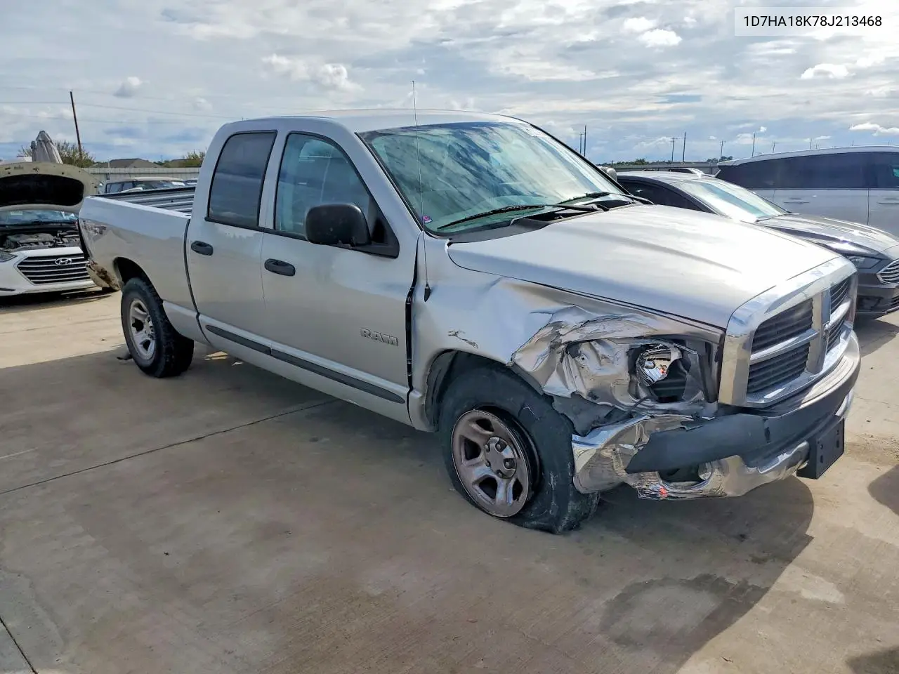 2008 DODGE RAM VIN 1D7HA18K78J213468 — фото 4