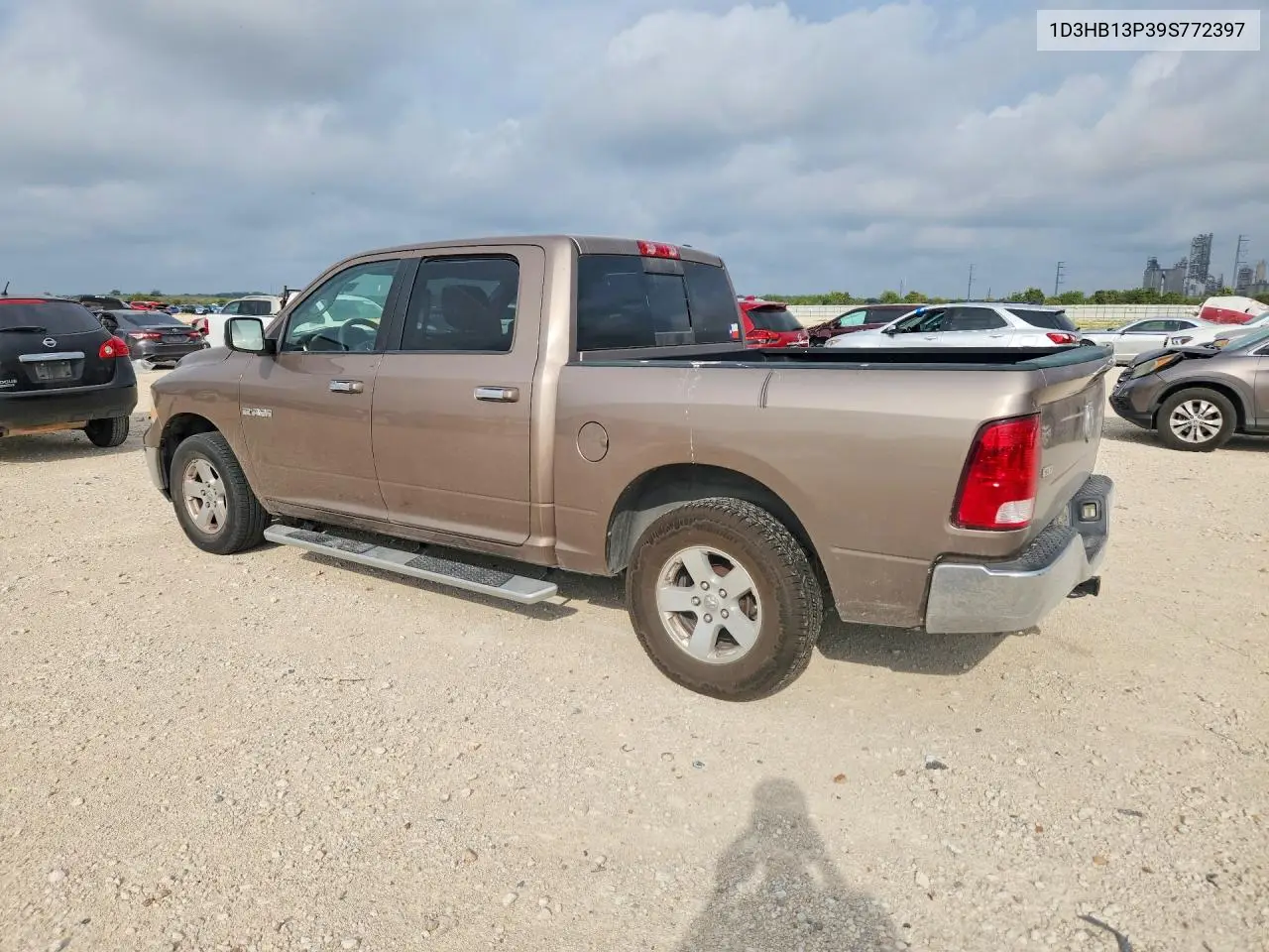2009 DODGE RAM VIN 1D3HB13P39S772397 — фото 2