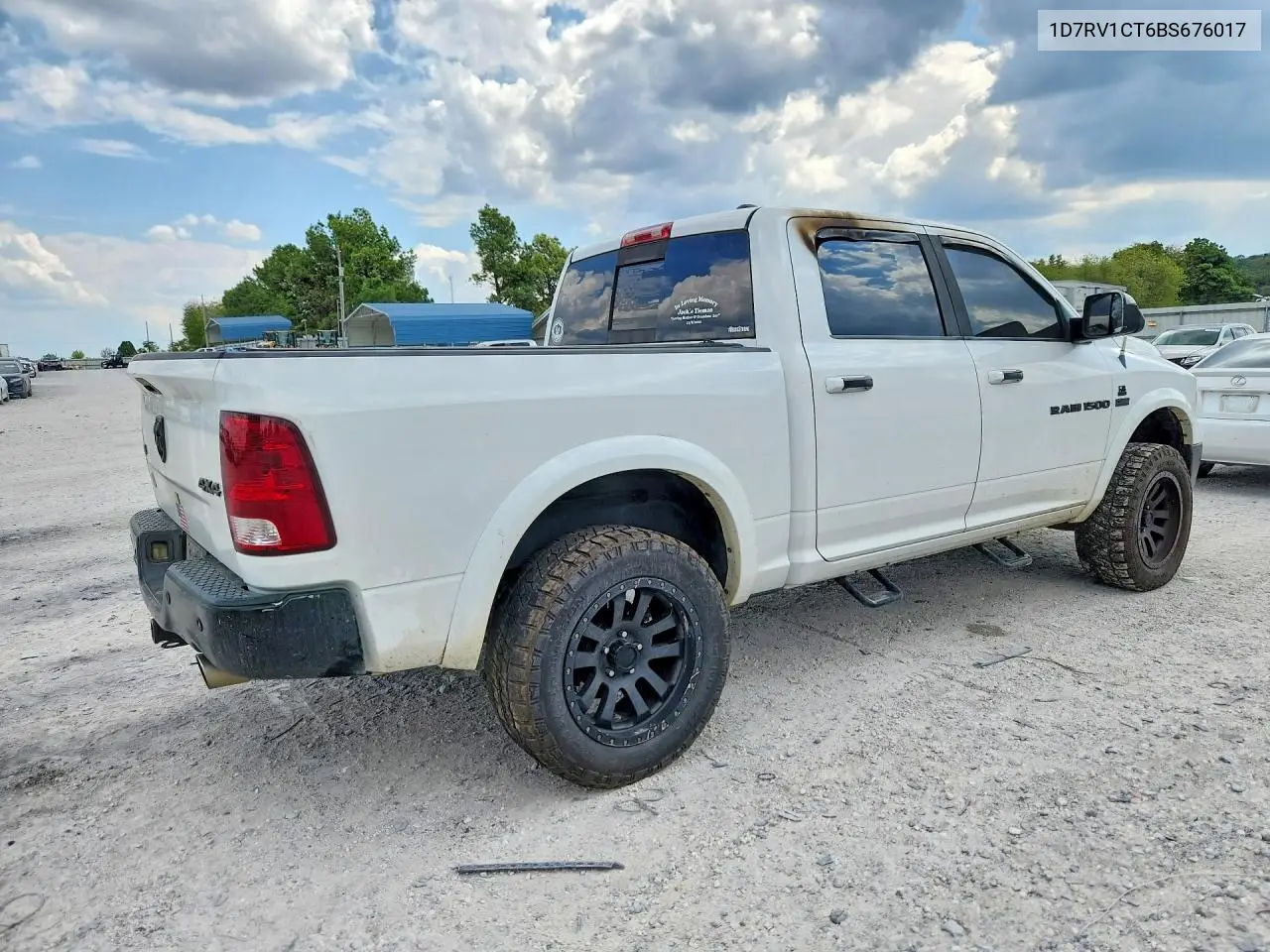 2011 DODGE RAM VIN 1D7RV1CT6BS676017 — фото 3