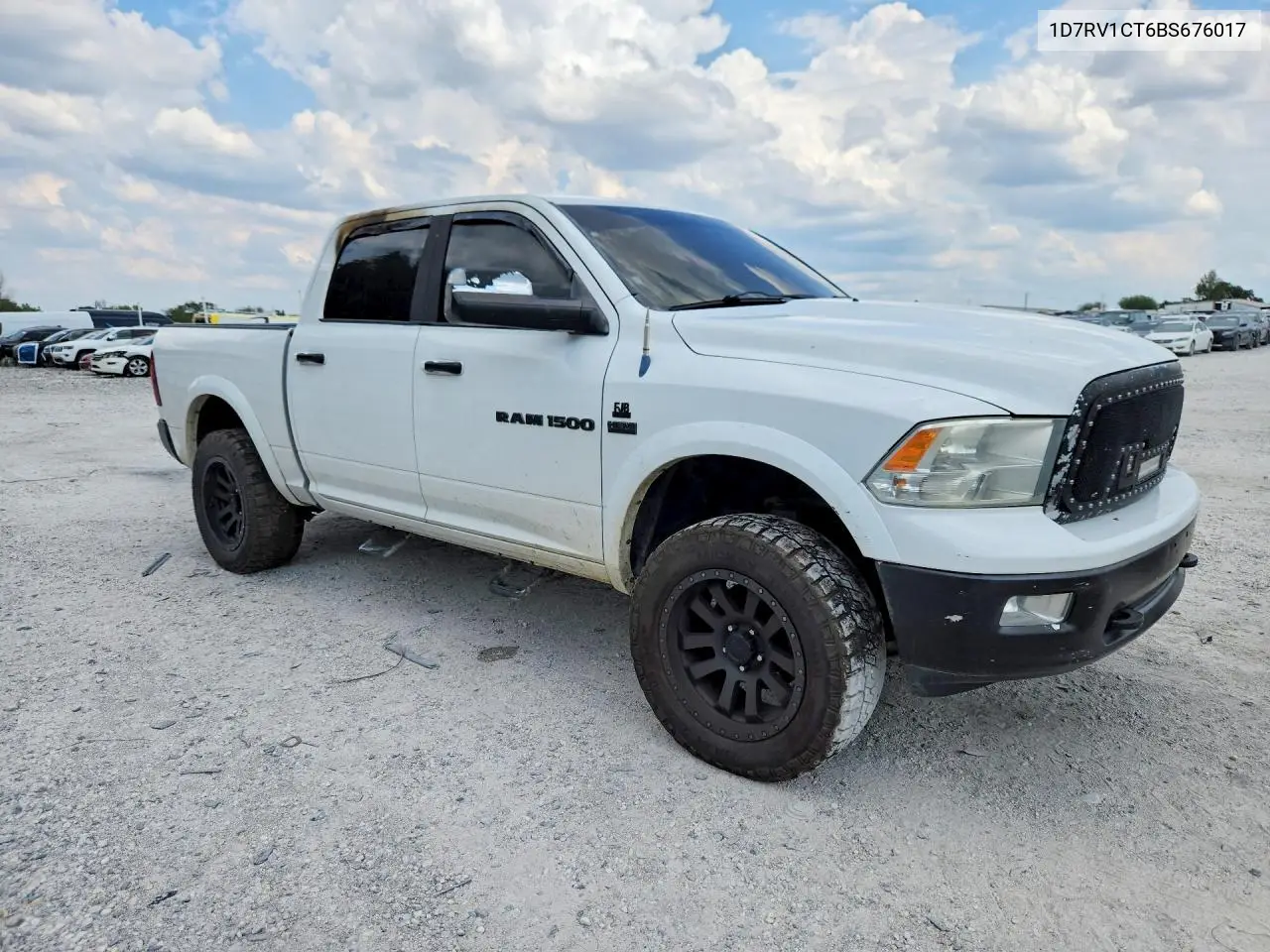 2011 DODGE RAM VIN 1D7RV1CT6BS676017 — фото 4