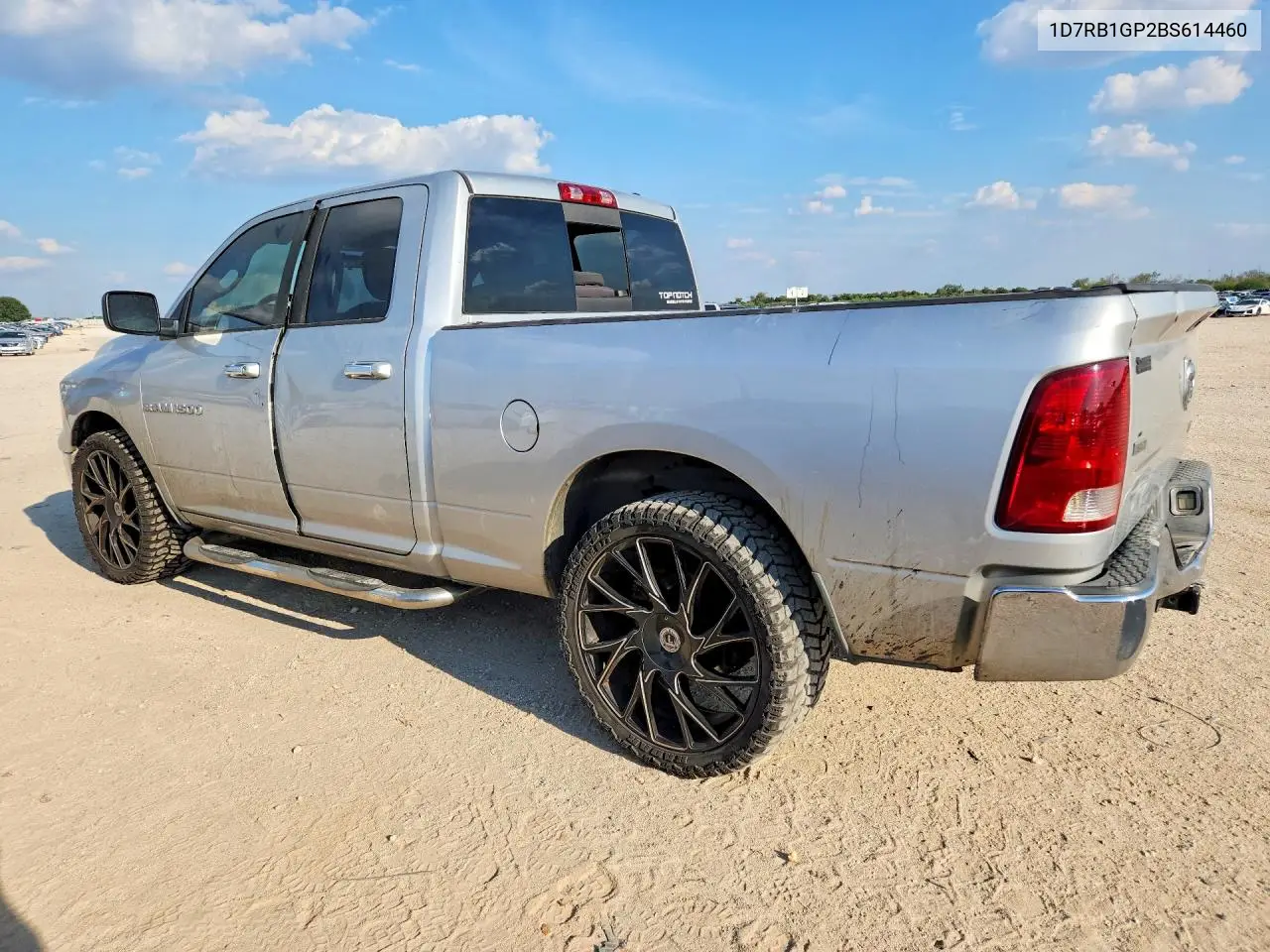 2011 DODGE RAM VIN 1D7RB1GP2BS614460 — фото 2