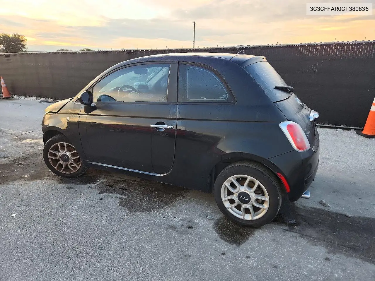 2012 FIAT 500 VIN 3C3CFFAR0CT380836 — фото 2