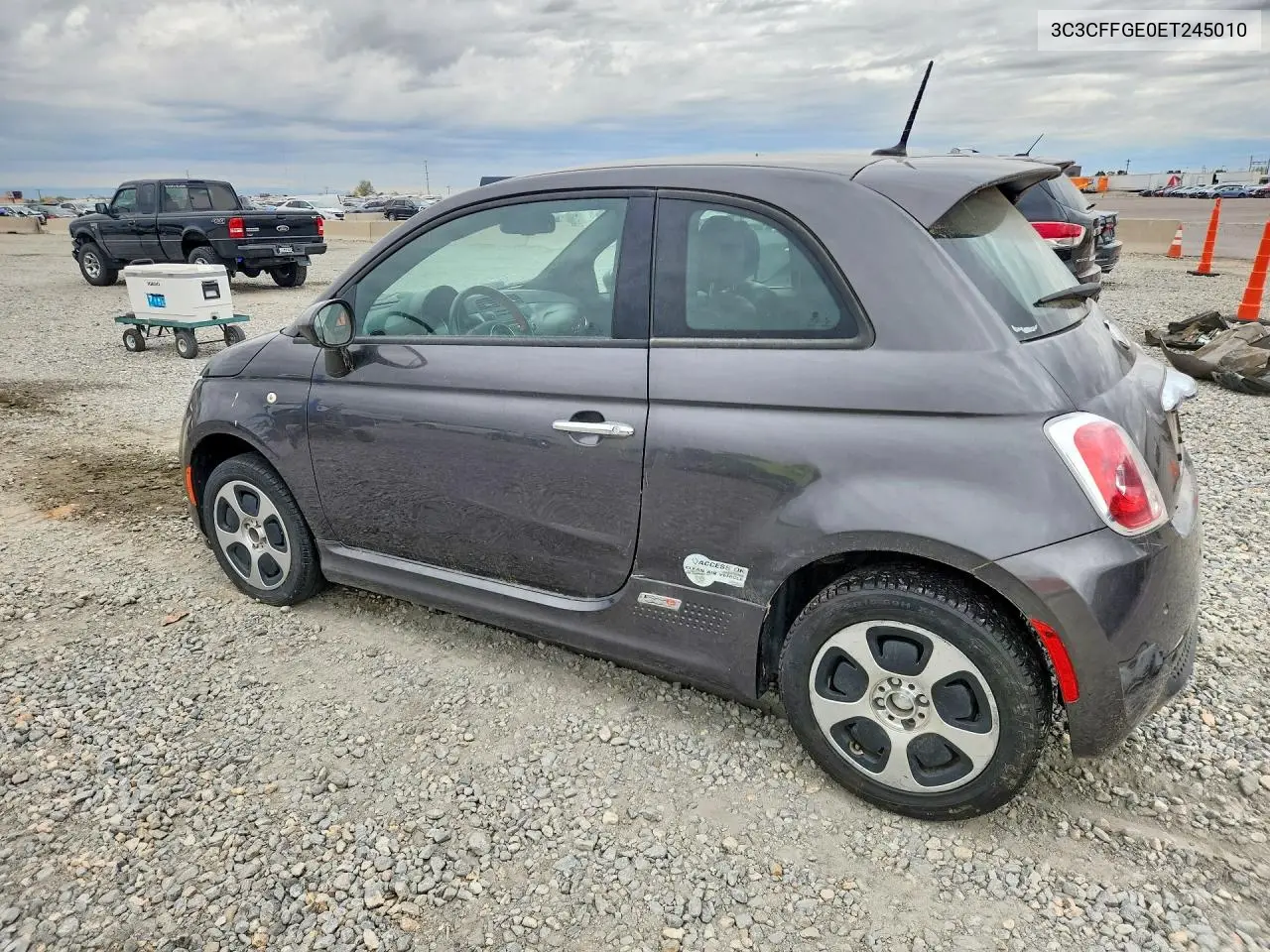 2014 FIAT 500 VIN 3C3CFFGE0ET245010 — фото 2