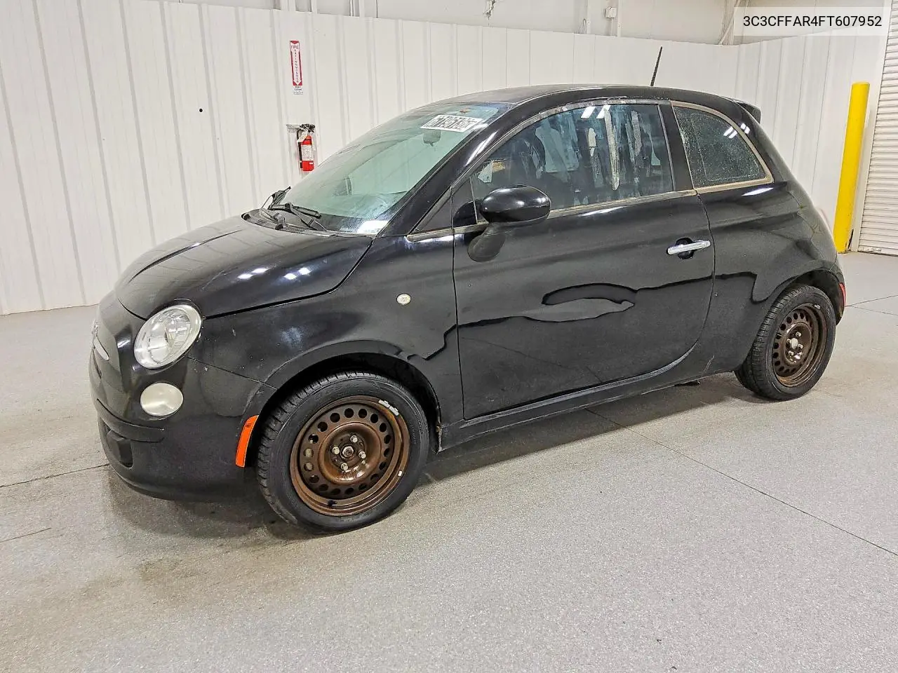 FIAT 500 2015, VIN 3C3CFFAR4FT607952