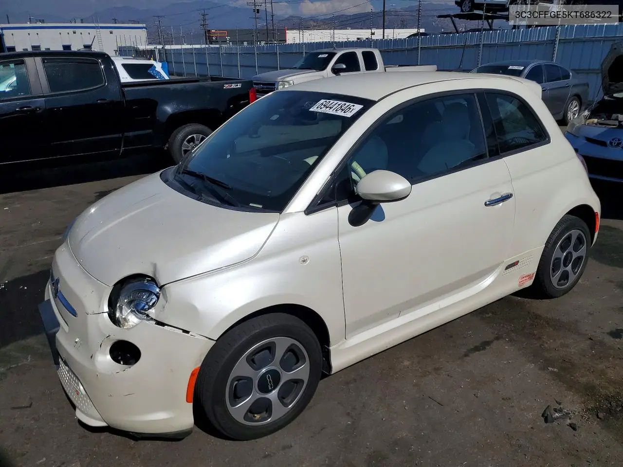 FIAT 500 2019, VIN 3C3CFFGE5KT686322