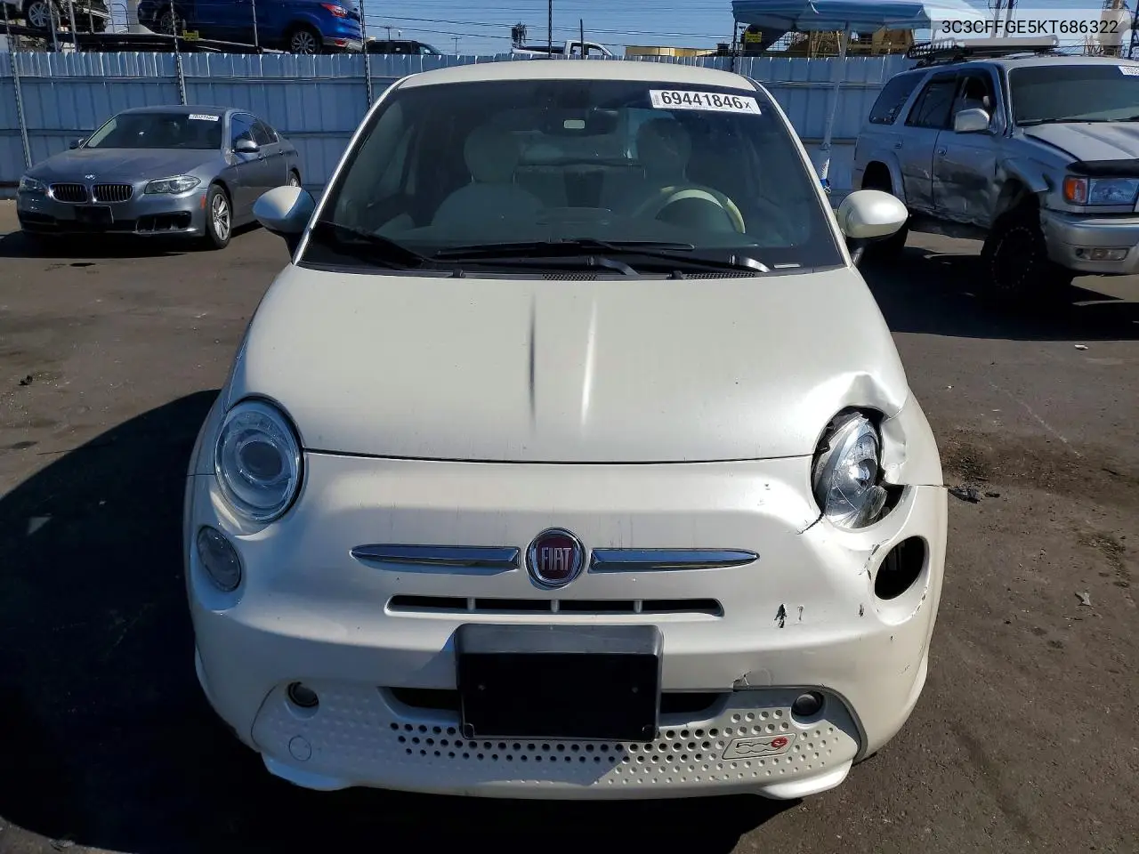 2019 FIAT 500 VIN 3C3CFFGE5KT686322 — фото 5