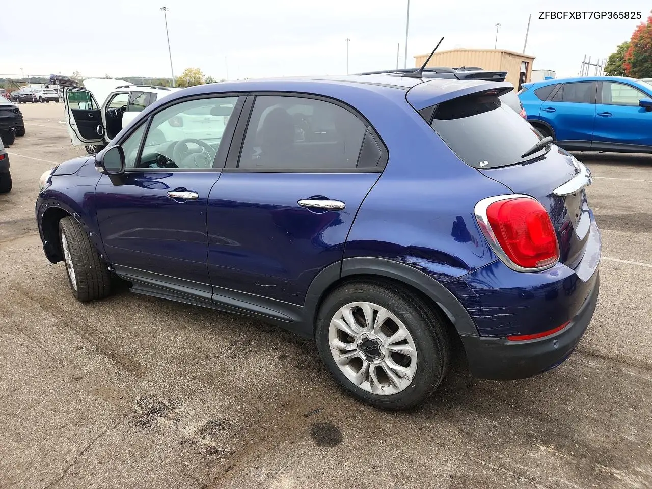 2016 FIAT 500X VIN ZFBCFXBT7GP365825 — фото 2
