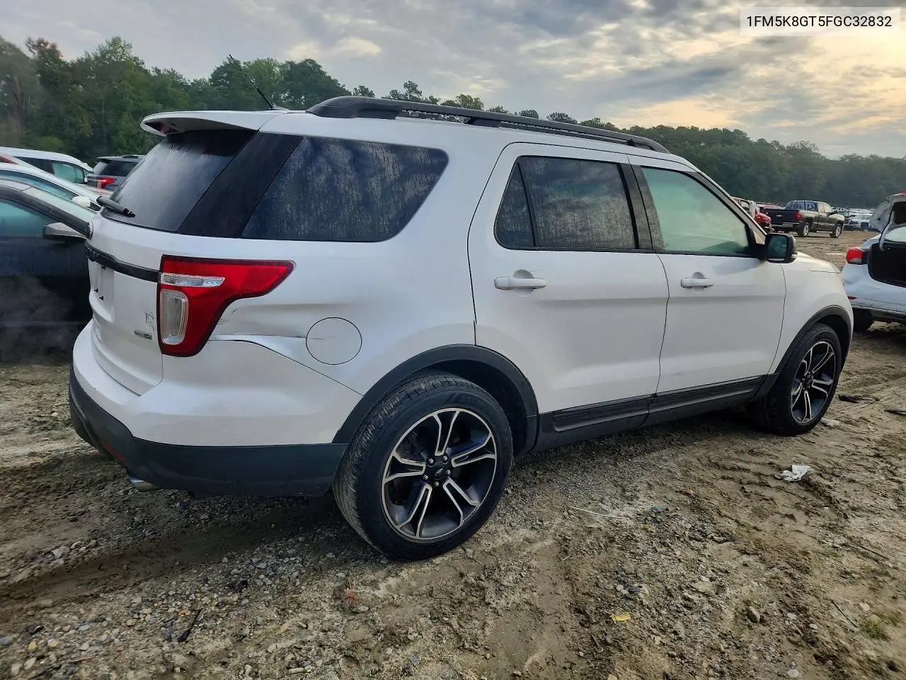 2015 FORD EXPLORER VIN 1FM5K8GT5FGC32832 — фото 3