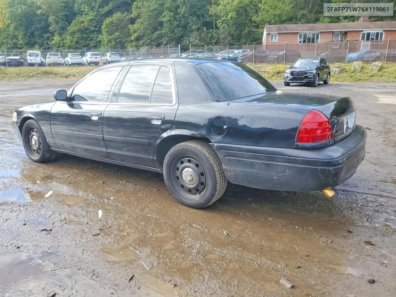 2006 FORD CROWN VICTORIA VIN 2FAFP71W76X119861 — фото 2