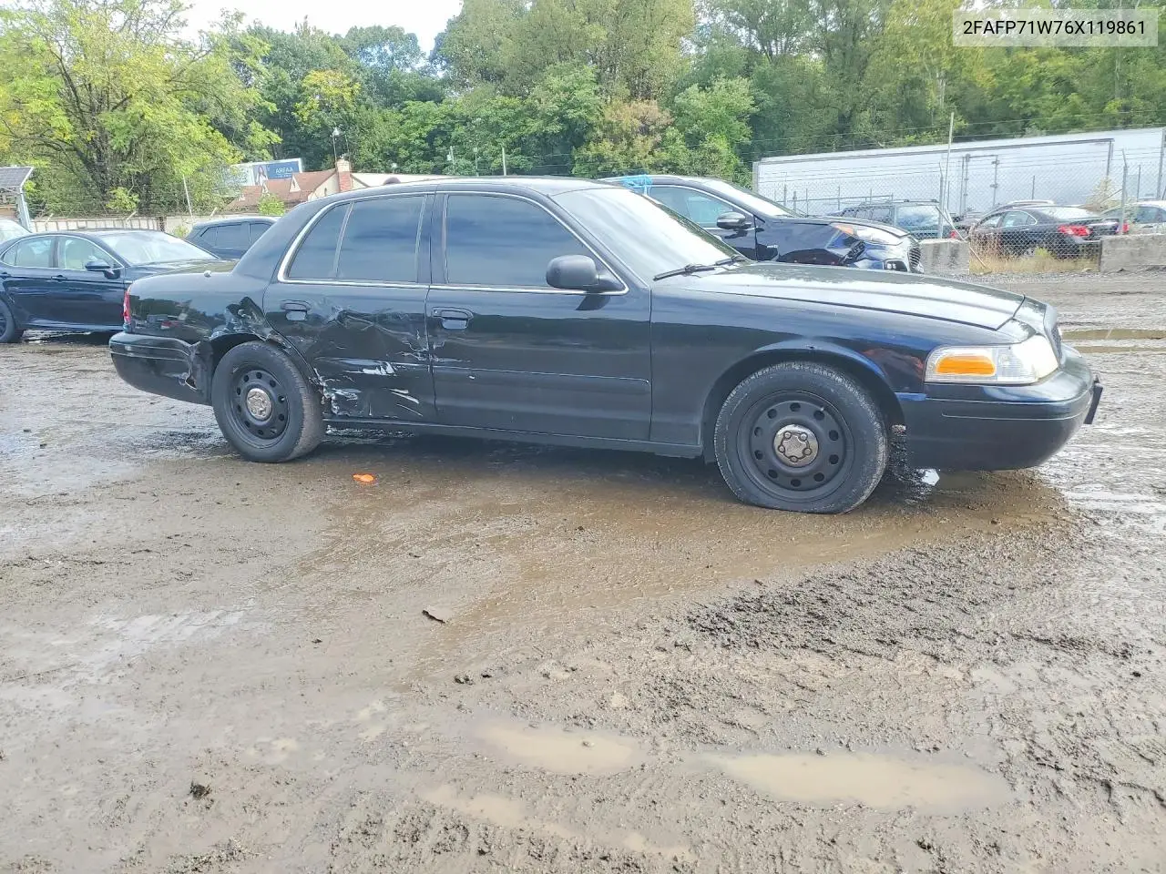 2006 FORD CROWN VICTORIA VIN 2FAFP71W76X119861 — фото 4