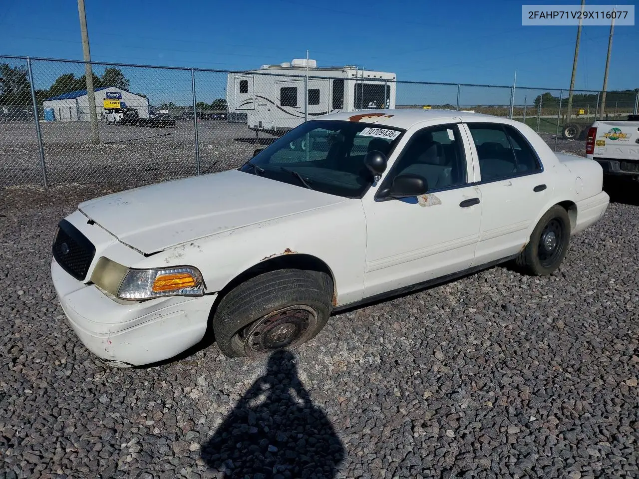FORD CROWN VICTORIA 2009, VIN 2FAHP71V29X116077