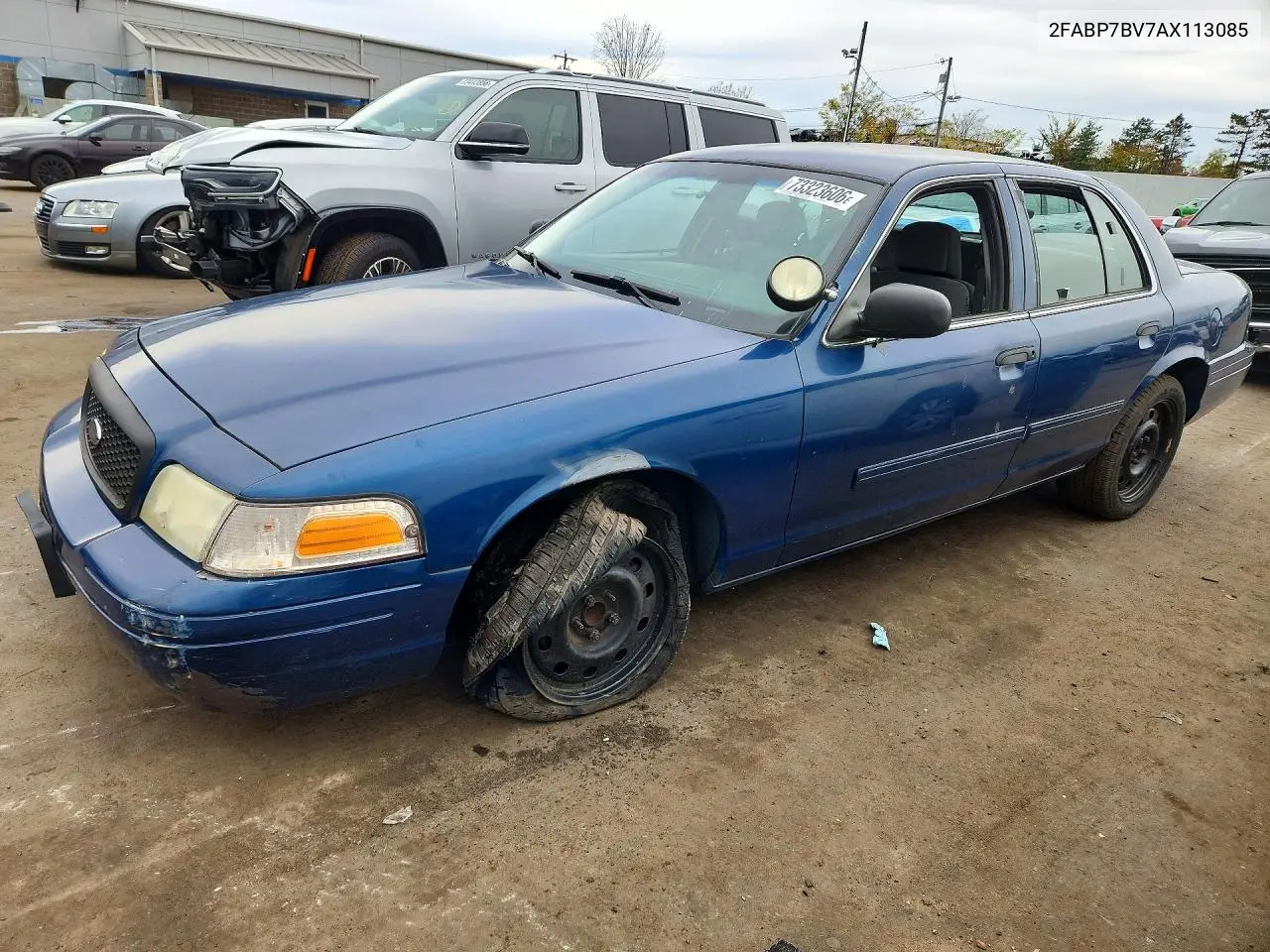 FORD CROWN VICTORIA 2010, VIN 2FABP7BV7AX113085