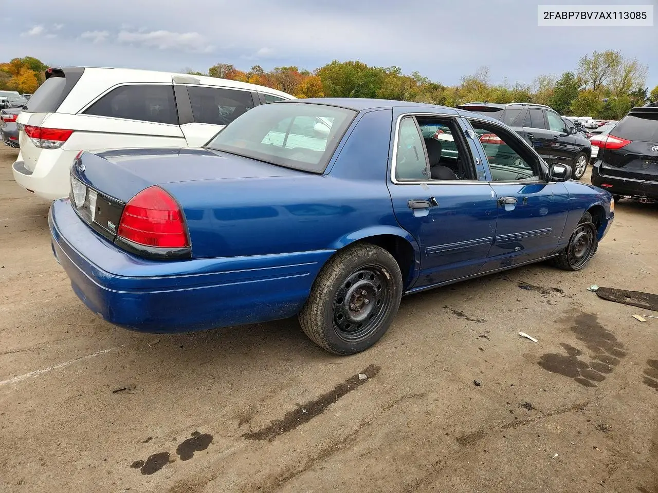 2010 FORD CROWN VICTORIA VIN 2FABP7BV7AX113085 — фото 3